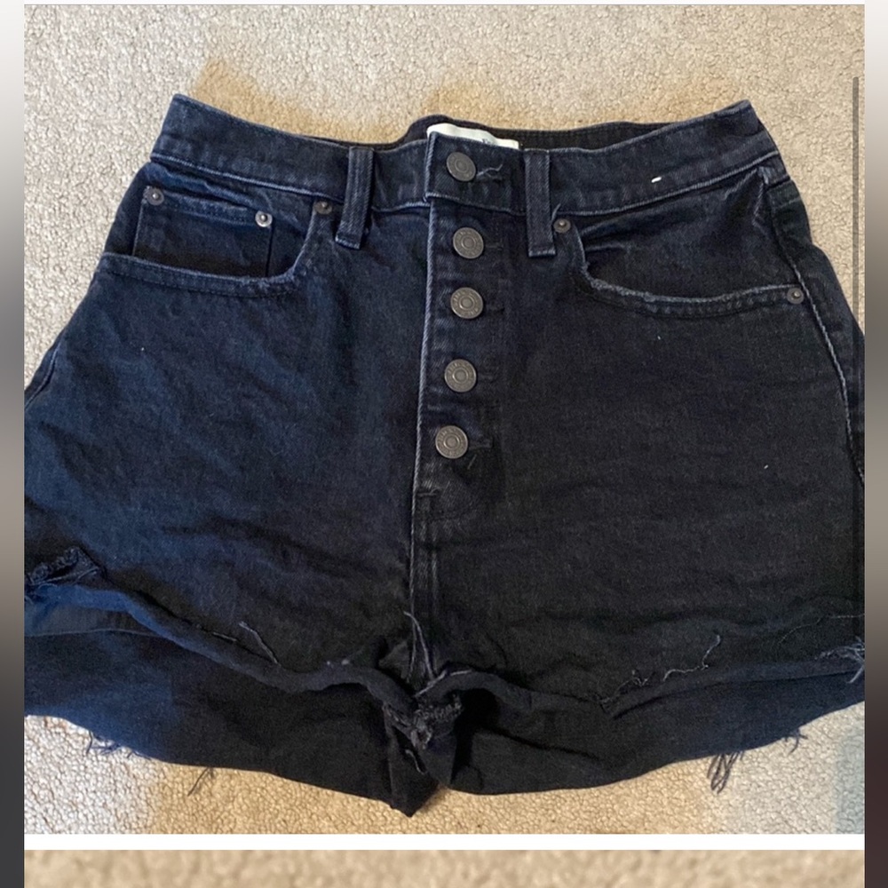 A&F highrise mom curve love shorts